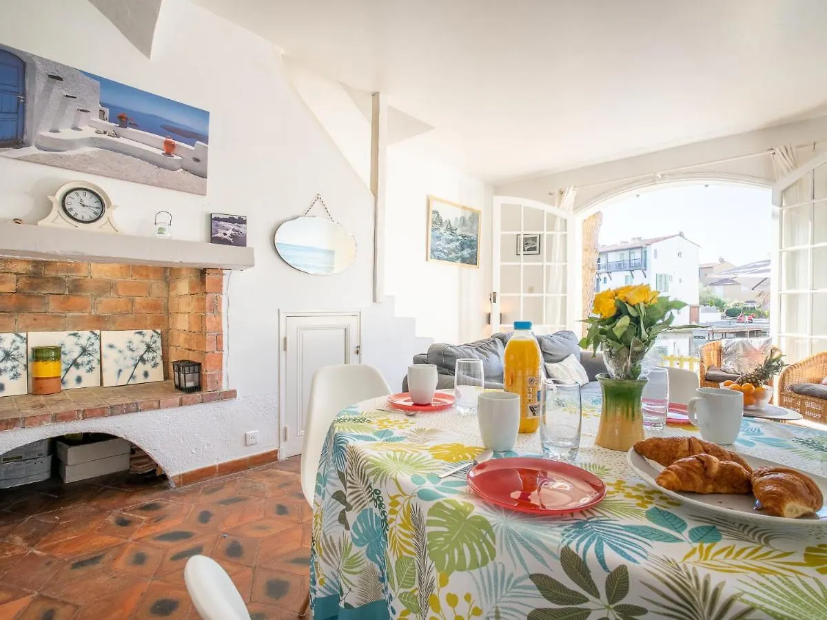 Holiday Home Bleu Azur - Pog120 By Interhome Grimaud 0*,